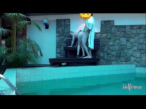 ❤️ Giimbitar sa amo ang katabang sa pool, apan dili makasukol sa init ️ Porn video sa amon ceb.massagsaransk.ru ❌️